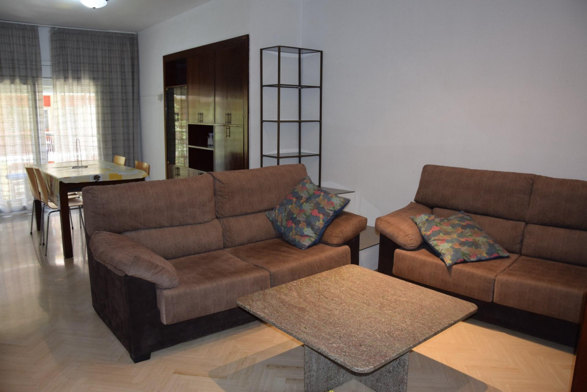 Appartement de 4 chambres pour étudiants