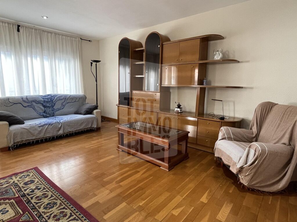 4 room apartment for students