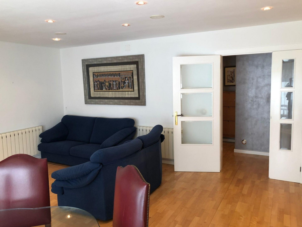 Piso de 4 habitaciones