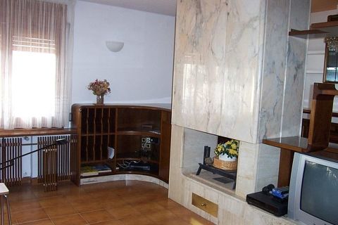 Chalet con piscina en Vilablareix
