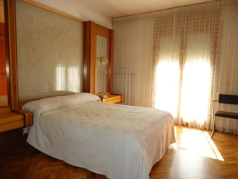 Chalet con piscina en Vilablareix