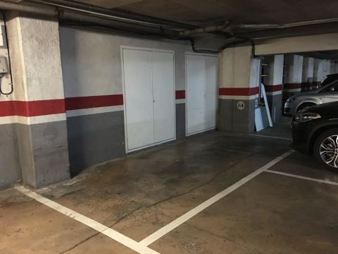Plaça d'aparcament a l'Eixample