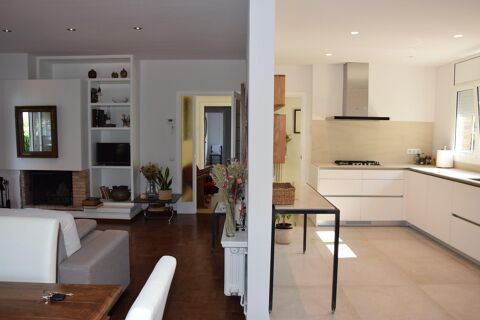 Casa en planta baixa amb jardí a Palau