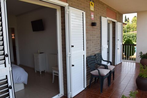 Casa en planta baja con jardín en Palau