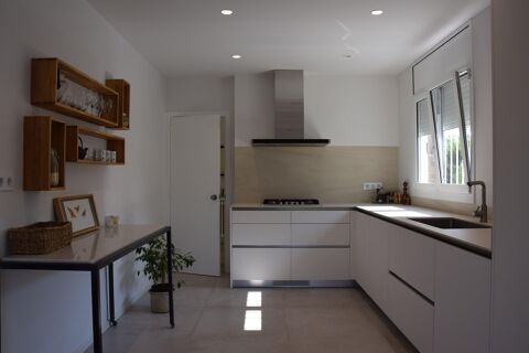 Casa en planta baixa amb jardí a Palau