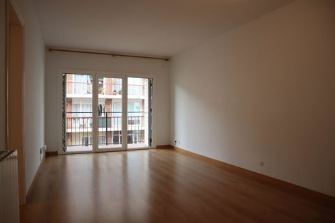Flat in the eixample of Girona ideal for couples