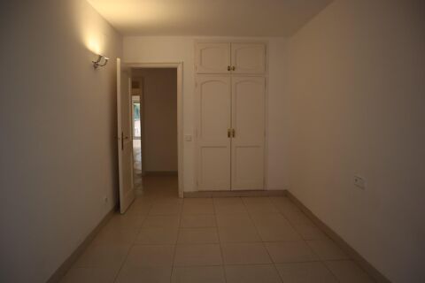 Gran pis familiar amb terrassa, pàrquing i traster a l'Eixample