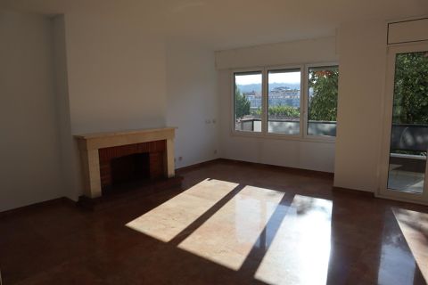 4 room apartment in Sant Narcís