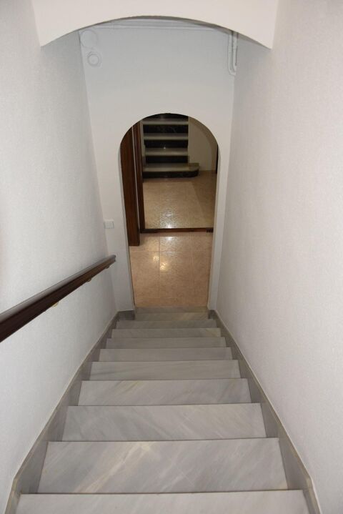 La casa ideal per a la teva família a Sant Narcís, amb jardí i garatge