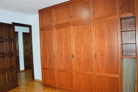 La casa ideal per a la teva família a Sant Narcís, amb jardí i garatge