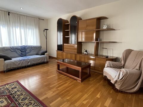 4 room apartment for students