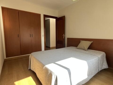 4 room apartment for students