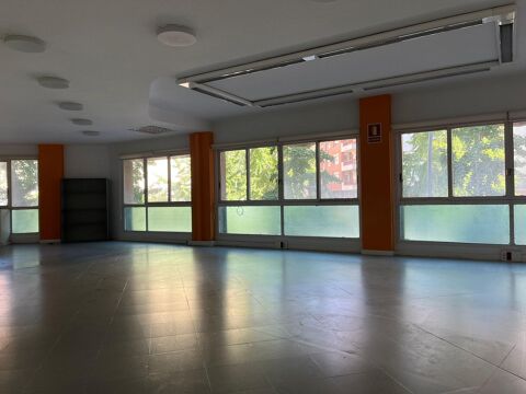 Local comercial en vente