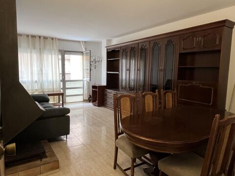 Pis de 4 habitacions per a estudiants