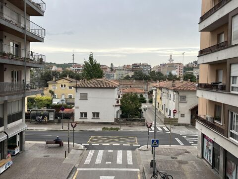 Pis de 4 habitacions per a estudiants