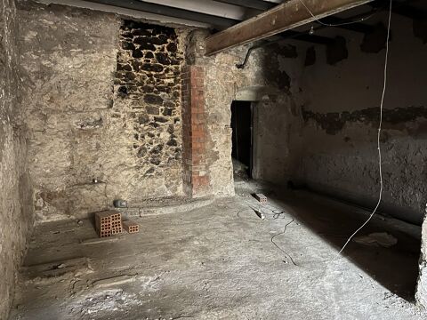 Local per reformar amb gran potencial i encant original