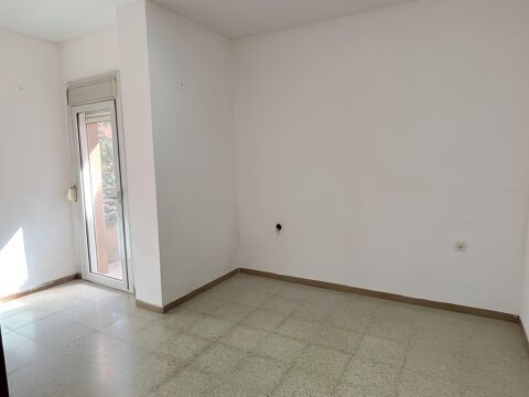 Gran oportunitat a Santa Eugènia! Pis exterior i cantoner a un preu molt atractiu