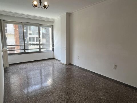 Magnífic pis de 130 m² amb pàrquing al cor de l´Eixample de Girona