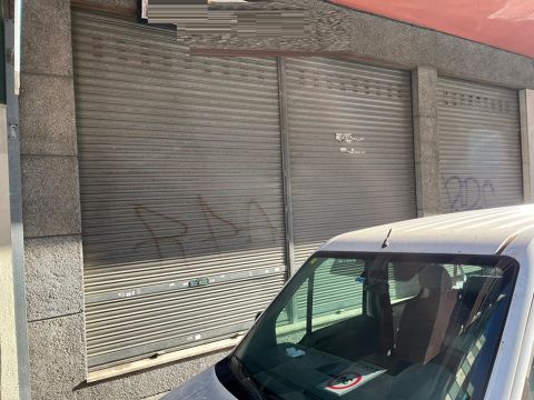 Local comercial en Santa Eugènia